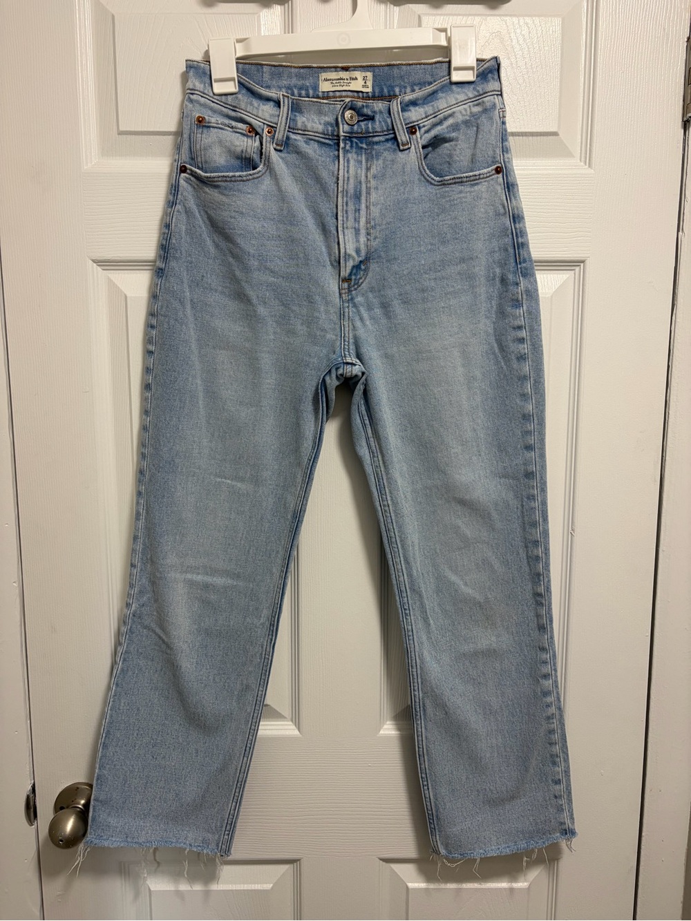 Abercrombie & Fitch Ankle Straight Ultra High Rise Jeans